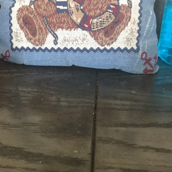 Vintage country teddy Bear throw Pillow 🧸🧸 - Picture 8 of 8